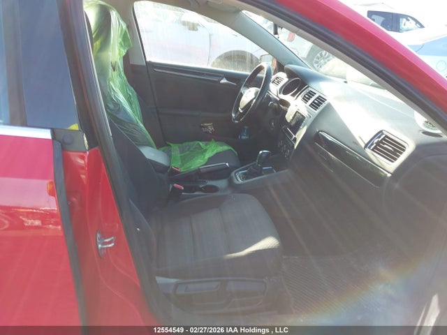 3VWD67AJ3GM311944 Volkswagen JETTA SE