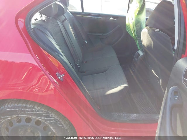 3VWD67AJ3GM311944 Volkswagen JETTA SE