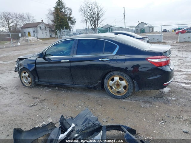 1HGCR2F08GA801920 Honda Accord Touring