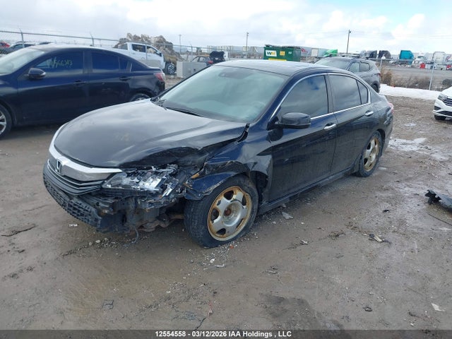 1HGCR2F08GA801920 Honda Accord Touring
