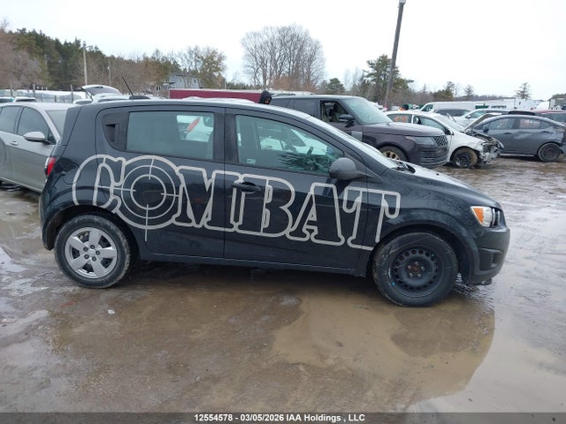 1G1JA6SH6F4135145 Chevrolet SONIC LS