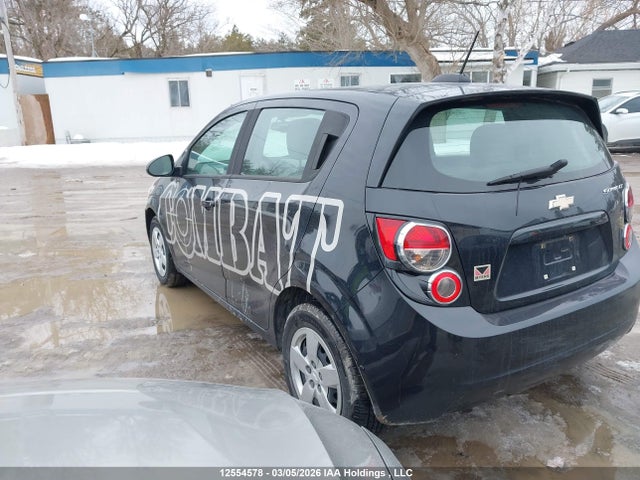 1G1JA6SH6F4135145 Chevrolet SONIC LS