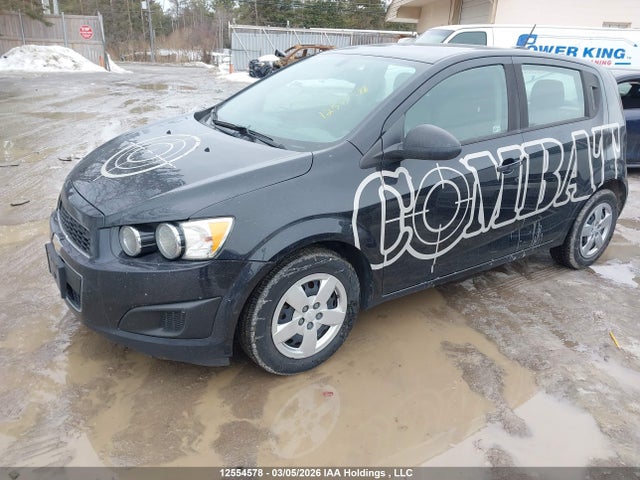 1G1JA6SH6F4135145 Chevrolet SONIC LS