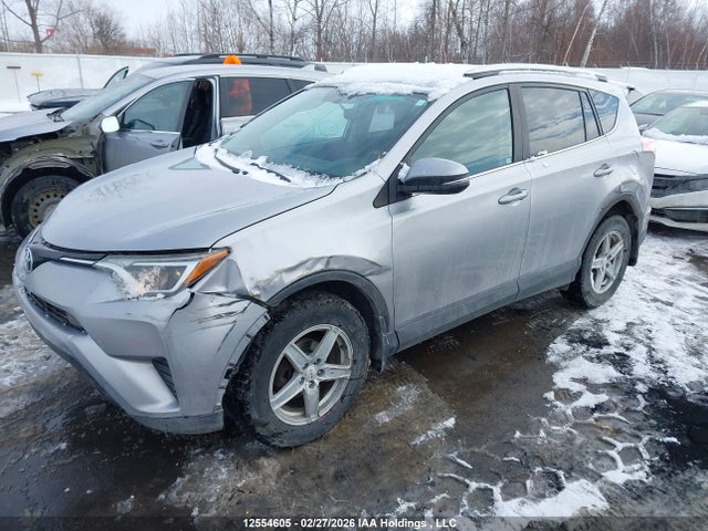 2T3ZFREVXGW273659 Toyota RAV4 LE