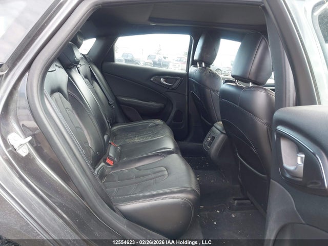 Chrysler 200 S 2016 1C3CCCDGXGN122394 Image 8
