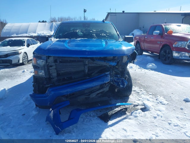 2022 Chevrolet Silverado K1500 Custom მანქანა იყიდება აუქციონზე, vin: 3GCPDBEK5NG545137, აუქციონის ნომერი: 12554627