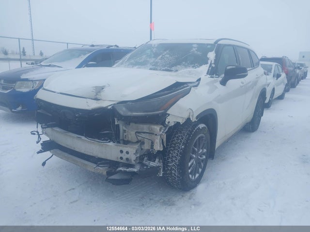 5TDLZRBHXMS069212 Toyota Highlander Xse