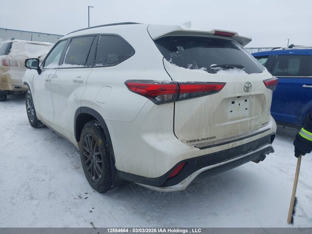 5TDLZRBHXMS069212 Toyota Highlander Xse