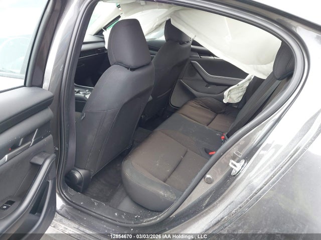 12554670 :رقم المزاد ، JM1BPACM0S1758460 vin ، 2025 Mazda 3 Preferred مزاد بيع