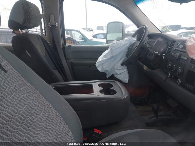 12554692 :رقم المزاد ، 1GT12ZCG6BF206497 vin ، 2011 Gmc Sierra K2500 Heavy Duty مزاد بيع