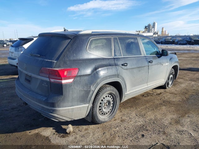 12554697 :رقم المزاد ، 1V2RR2CA5JC552959 vin ، 2018 Volkswagen Atlas 3.6 Fsi Highline مزاد بيع