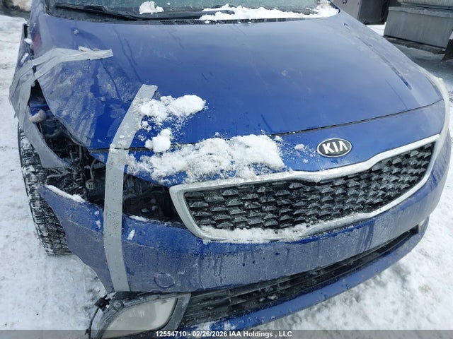 3KPFL4A88JE277369 KIA Forte