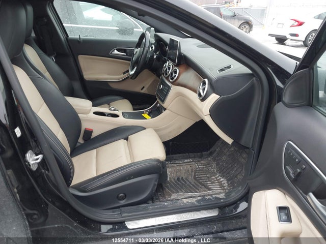 WDCTG4GB0GJ214430 Mercedes-Benz Gla 250 4matic
