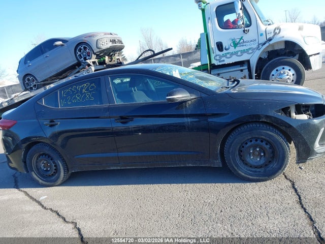 KMHD84LF1HU268685 Hyundai Elantra