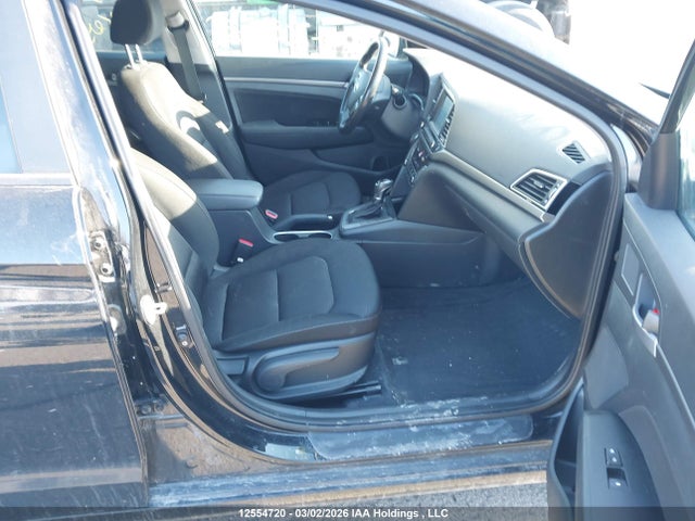 KMHD84LF1HU268685 Hyundai Elantra