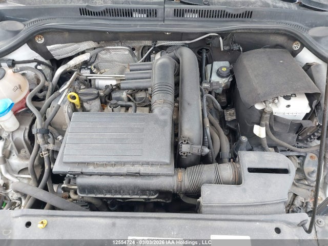 12554724 :رقم المزاد ، 3VWDB7AJ7HM381959 vin ، 2017 Volkswagen Jetta Se مزاد بيع