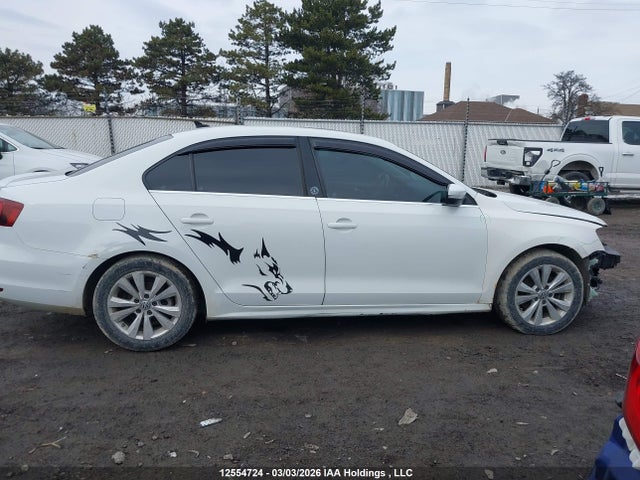 12554724 :رقم المزاد ، 3VWDB7AJ7HM381959 vin ، 2017 Volkswagen Jetta Se مزاد بيع