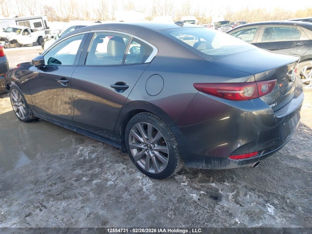 3MZBPADM1KM103691 Mazda 3 Preferred