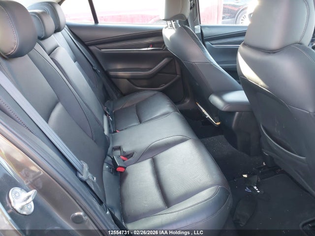 3MZBPADM1KM103691 Mazda 3 Preferred