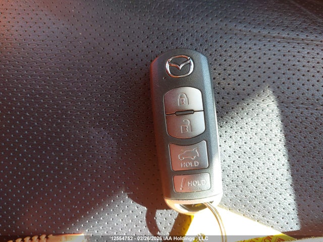 JM3TCBCYXG0121573 Mazda Cx-9 Touring