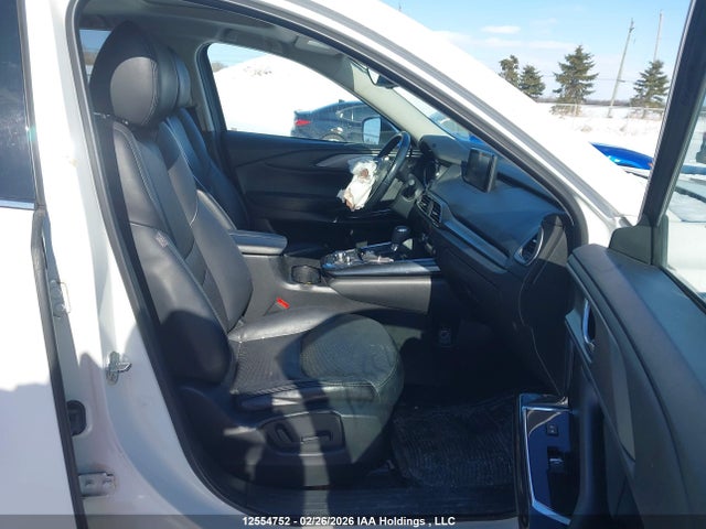JM3TCBCYXG0121573 Mazda Cx-9 Touring