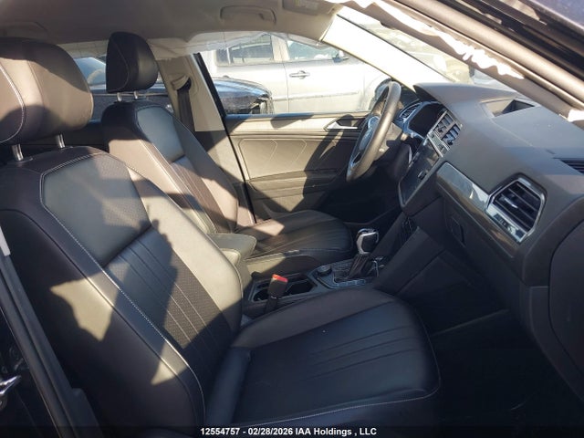 Продажа на аукционе авто 2024 Volkswagen Tiguan Se/wolfsburg, vin: 3VV2B7AX7RM130411, номер лота: 12554757