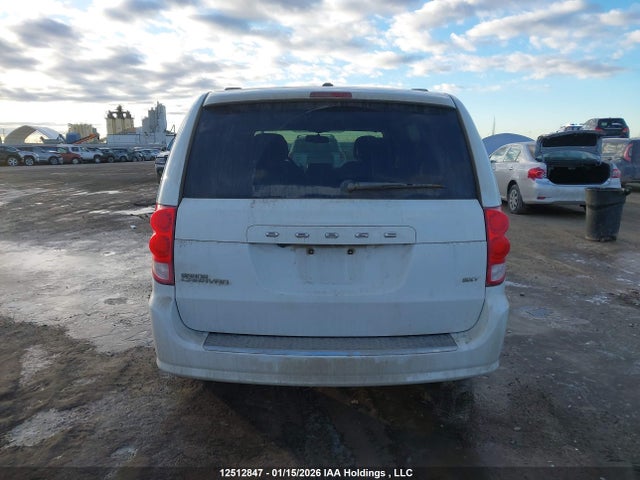 2C4RDGBG6FR530857 Dodge Grand Caravan Se/sxt