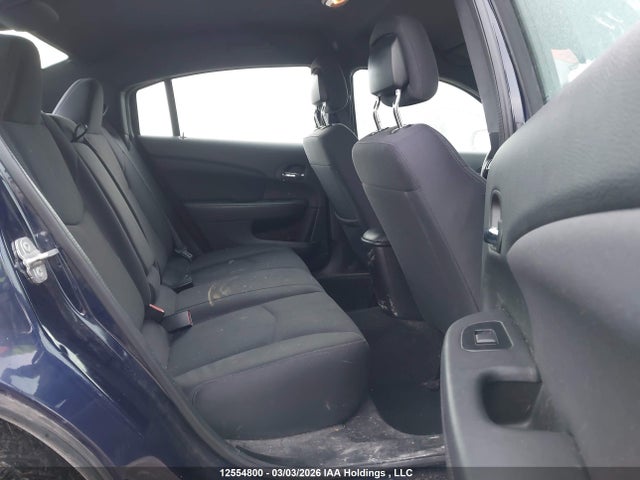 Chrysler 200 LX 2014 1C3CCBAB1EN229995 Image 8