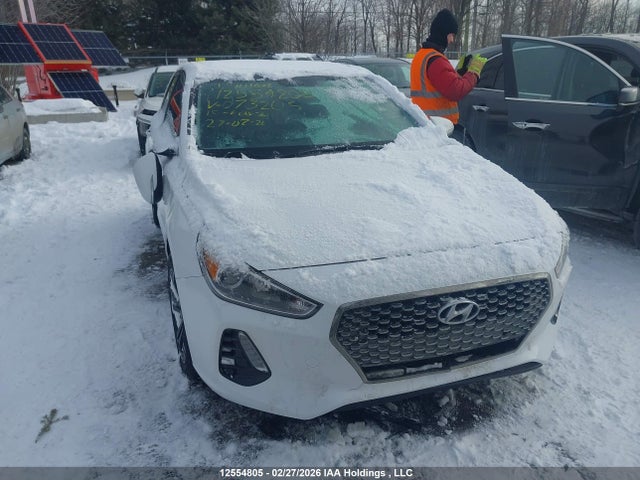 KMHH35LE1JU073205 Hyundai Elantra Gt Gl