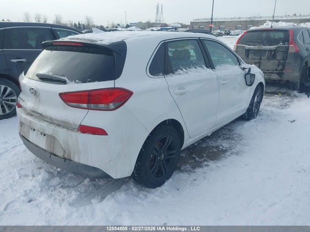 KMHH35LE1JU073205 Hyundai Elantra Gt Gl