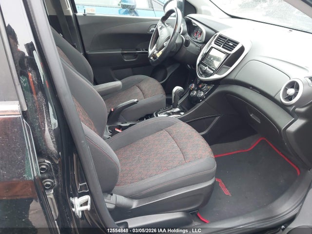 1G1JD6SB4J4105718 Chevrolet SONIC LT