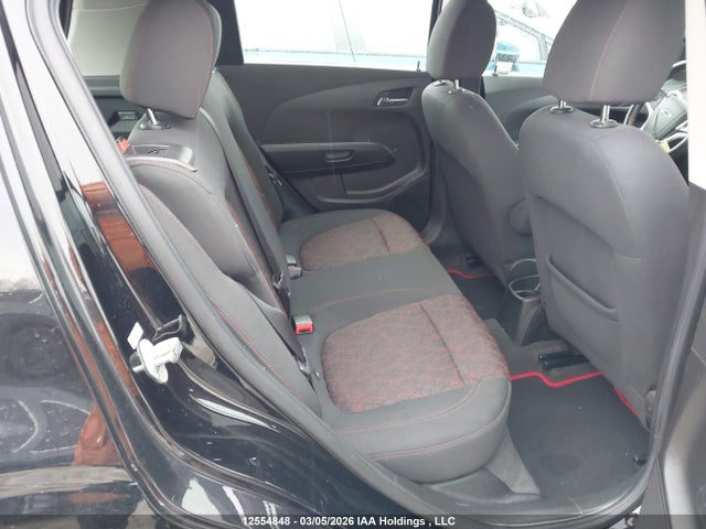 1G1JD6SB4J4105718 Chevrolet SONIC LT