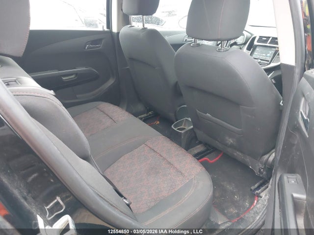 1G1JD6SH6H4129386 Chevrolet SONIC LT