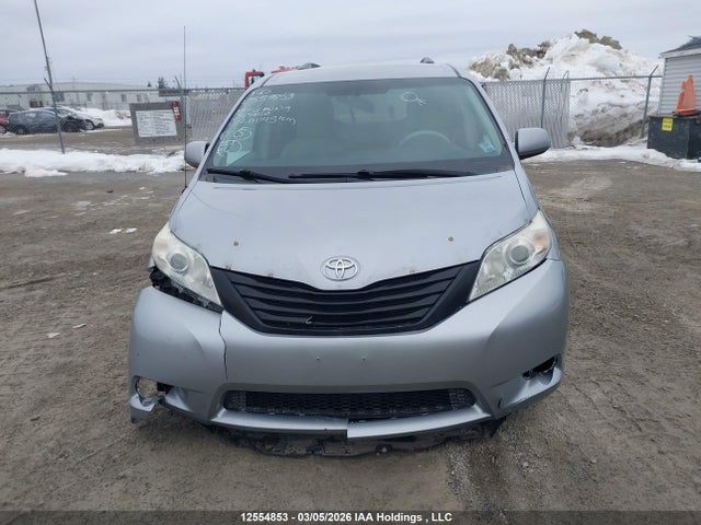 12554853 :رقم المزاد ، 5TDZK3DC1CS195650 vin ، 2012 Toyota Sienna V6 7 Passenger مزاد بيع