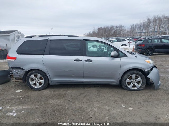 12554853 :رقم المزاد ، 5TDZK3DC1CS195650 vin ، 2012 Toyota Sienna V6 7 Passenger مزاد بيع