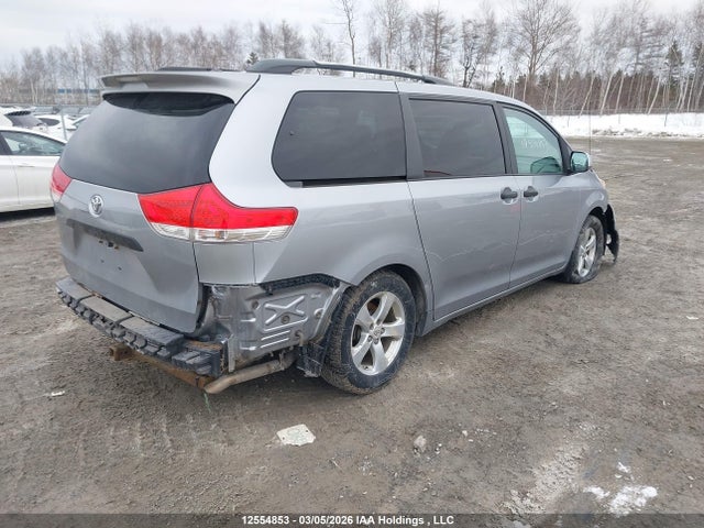 12554853 :رقم المزاد ، 5TDZK3DC1CS195650 vin ، 2012 Toyota Sienna V6 7 Passenger مزاد بيع