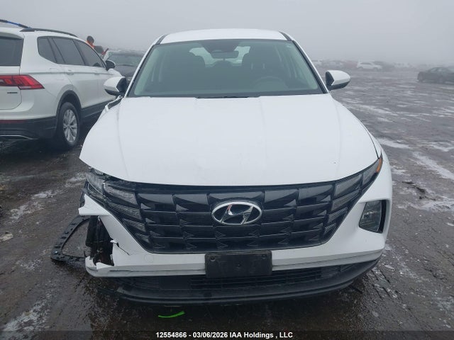 12554866 :رقم المزاد ، KM8JB3AE2NU091147 vin ، 2022 Hyundai Tucson Essential Fwd مزاد بيع