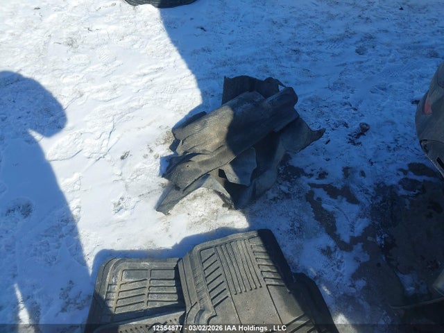 2014 Ford Escape Se მანქანა იყიდება აუქციონზე, vin: 1FMCU9G90EUC48111, აუქციონის ნომერი: 12554877