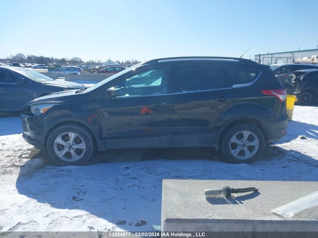 2014 Ford Escape Se მანქანა იყიდება აუქციონზე, vin: 1FMCU9G90EUC48111, აუქციონის ნომერი: 12554877