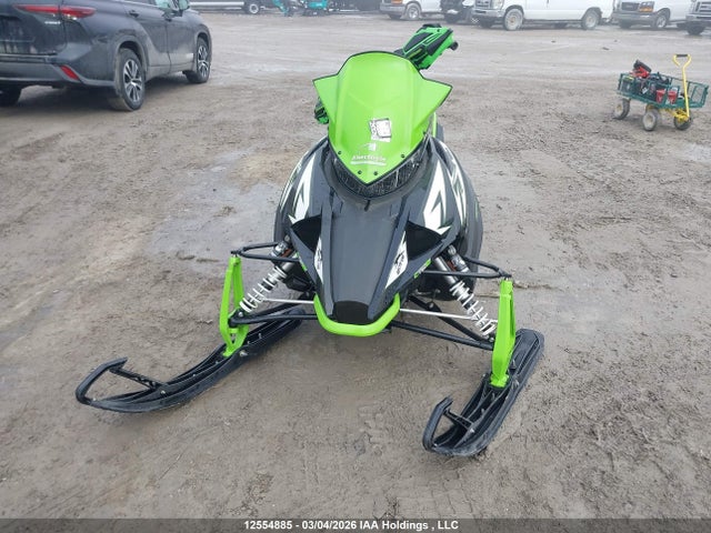 4UF18SNW2JT114399 Arctic Cat Arctic Cat