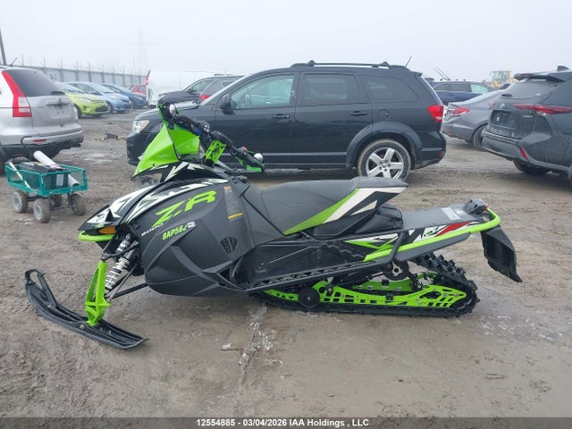 4UF18SNW2JT114399 Arctic Cat Arctic Cat