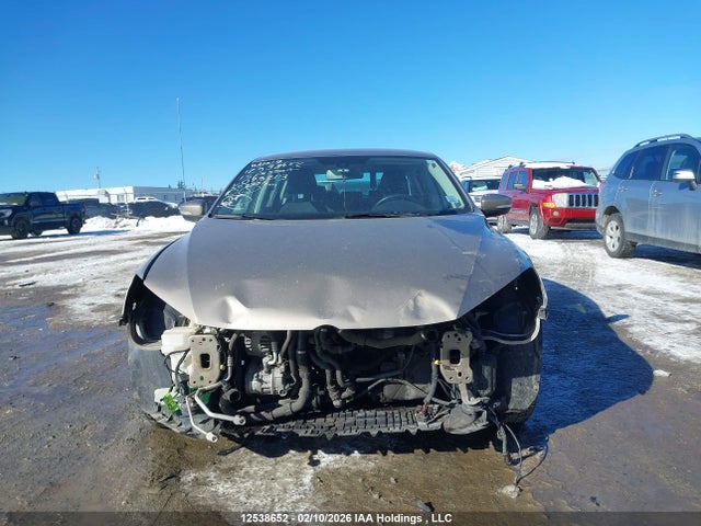 1VWAV7A32FC093213 Volkswagen Passat 2.0 Tdi Trendline