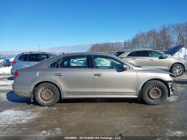 1VWAV7A32FC093213 Volkswagen Passat 2.0 Tdi Trendline