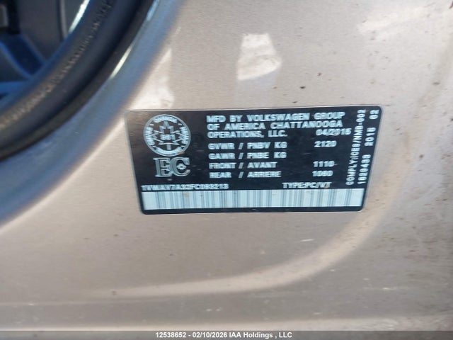 1VWAV7A32FC093213 Volkswagen Passat 2.0 Tdi Trendline