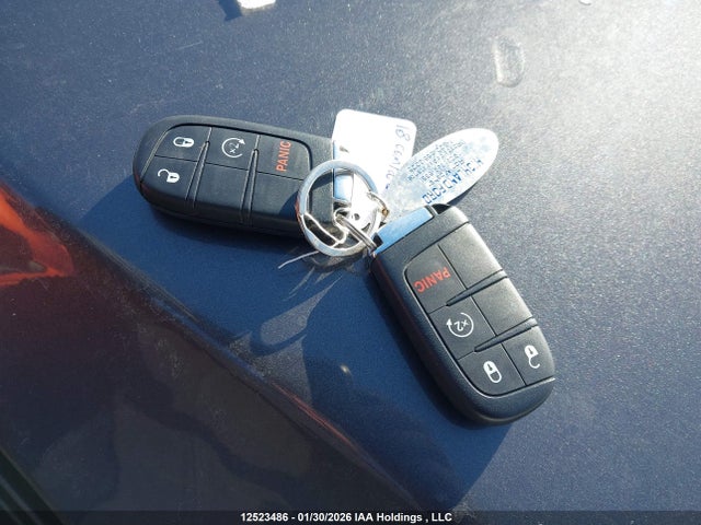 3C4NJDBB6JT432654 Jeep Compass North