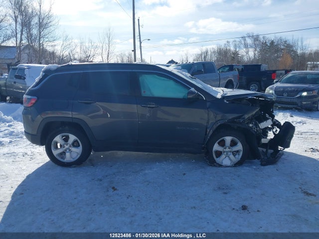 3C4NJDBB6JT432654 Jeep Compass North