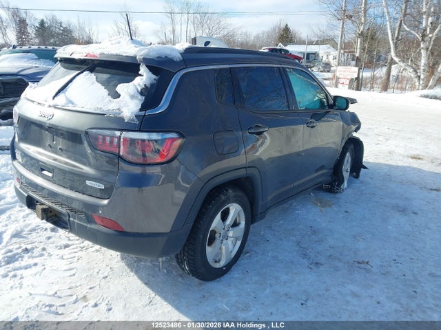 3C4NJDBB6JT432654 Jeep Compass North