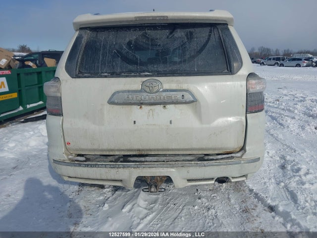 JTEBU5JR6H5422047 Toyota 4RUNNER SR5