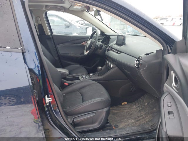 JM1DKFC70M1503471 Mazda Cx-3 Gs