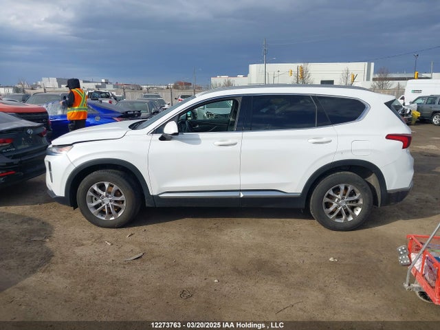 Hyundai Santa Fe Essential 2019 5NMS23AD8KH112229 Image 14